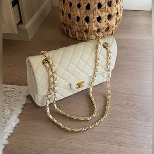 Chanel classic caviar flap USED